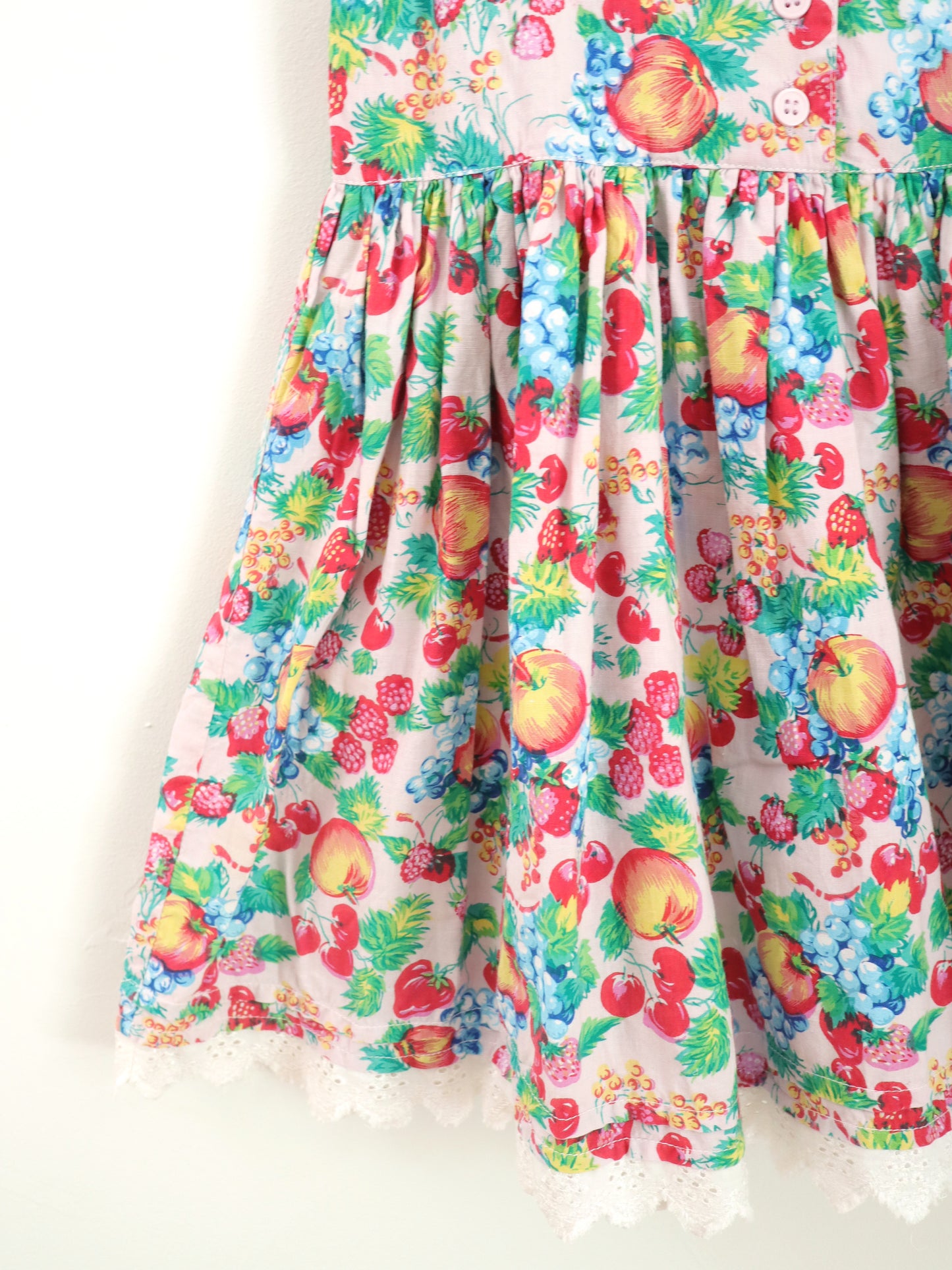 Robe vintage à imprimé fruits roses et nœuds dans le dos / 4 ans
