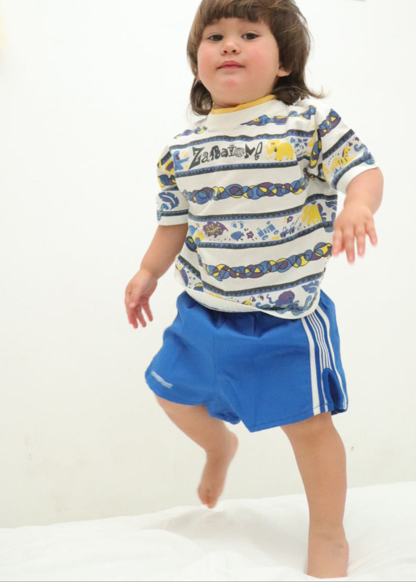 Vintage 90s Animal Print Striped Tee / 3-4Y