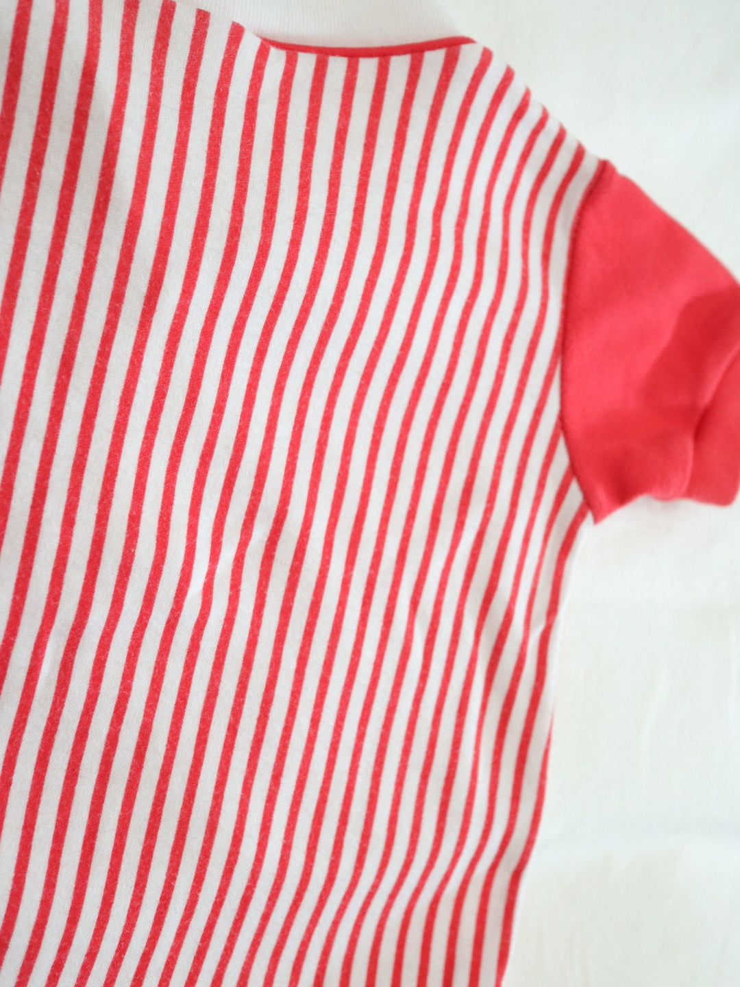 Vintage Red Stripe Baseball Bear Bodysuits Onesie / 18M