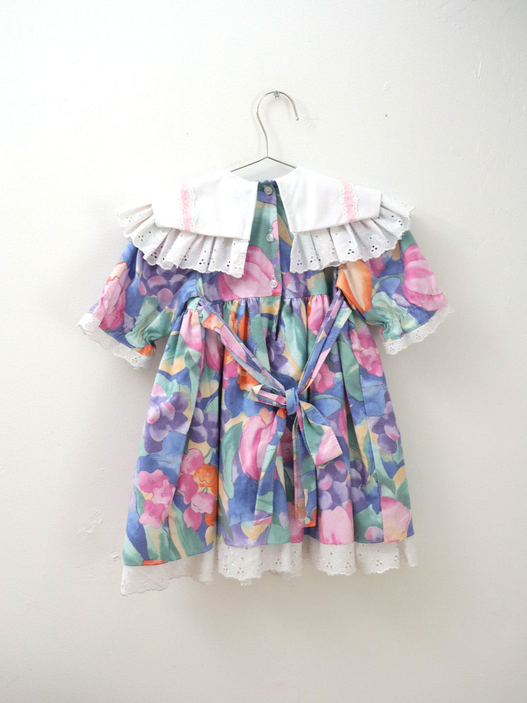 Robe vintage à rubans floraux violet/rose / 2-3 ans