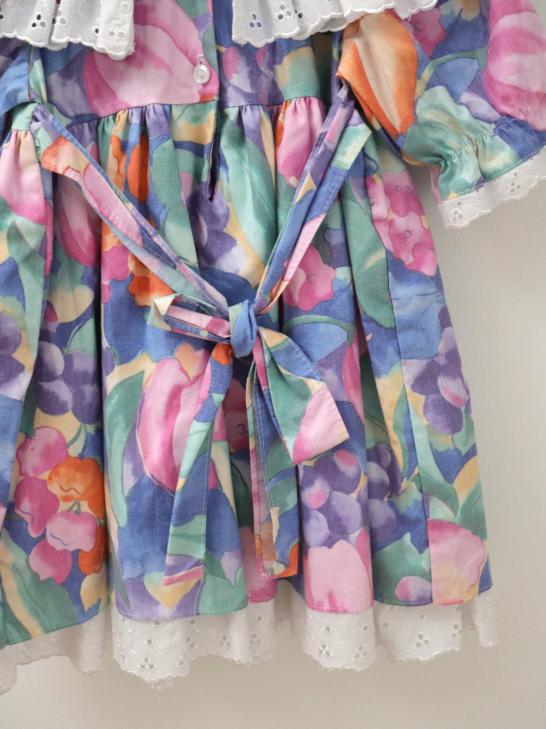 Robe vintage à rubans floraux violet/rose / 2-3 ans