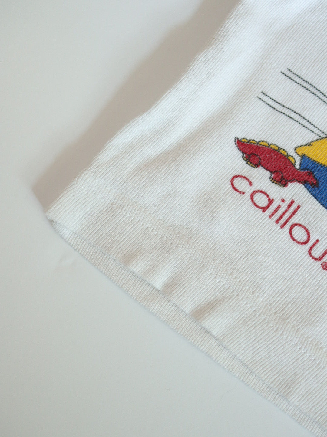 Vintage Doodling Caillou Print Tank Top / 2Y