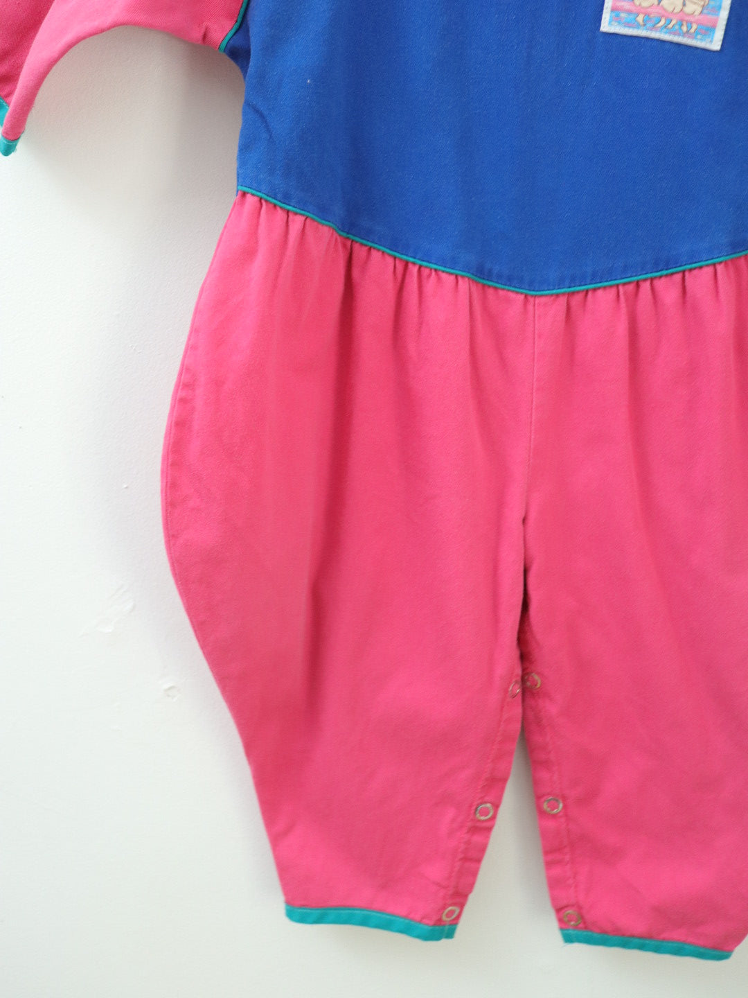 Vintage “FRIENDS” Pink & Blue Bubble Romper / 24M
