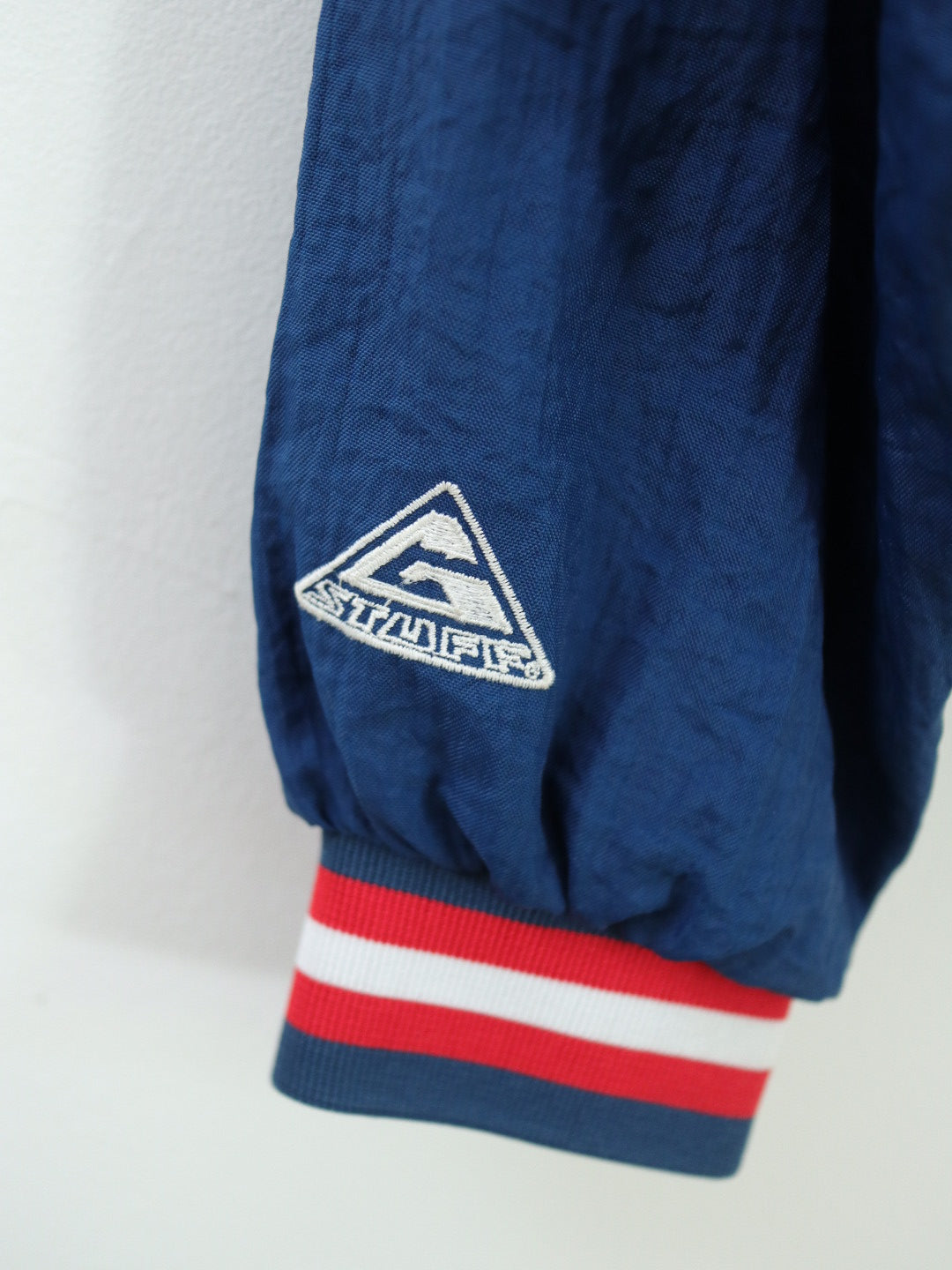 Vintage Baseball Cleveland Indians V-Neck Windbreaker / Youth L (14-16)