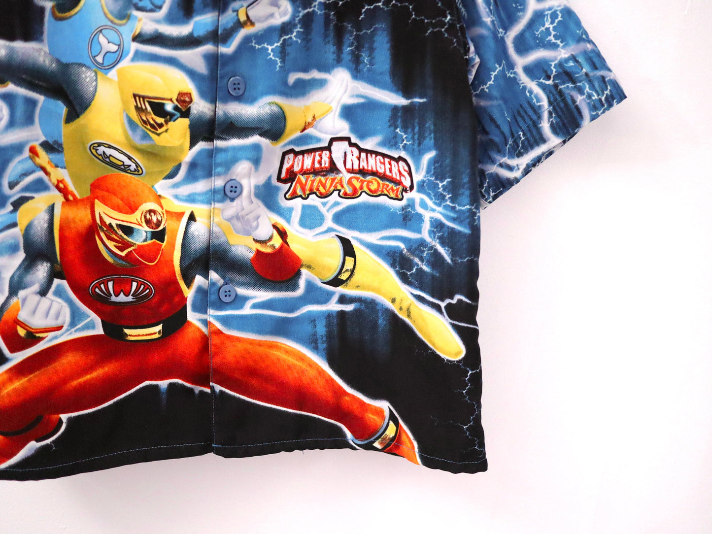 03' POWER RANGERS Ninja Strom kids oversized button-up short sleeve shirts / Size 6Y