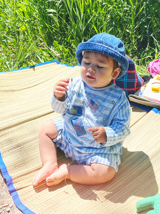 Vintage GUESS Light Blue Stripe Long SLV Romper / 12M