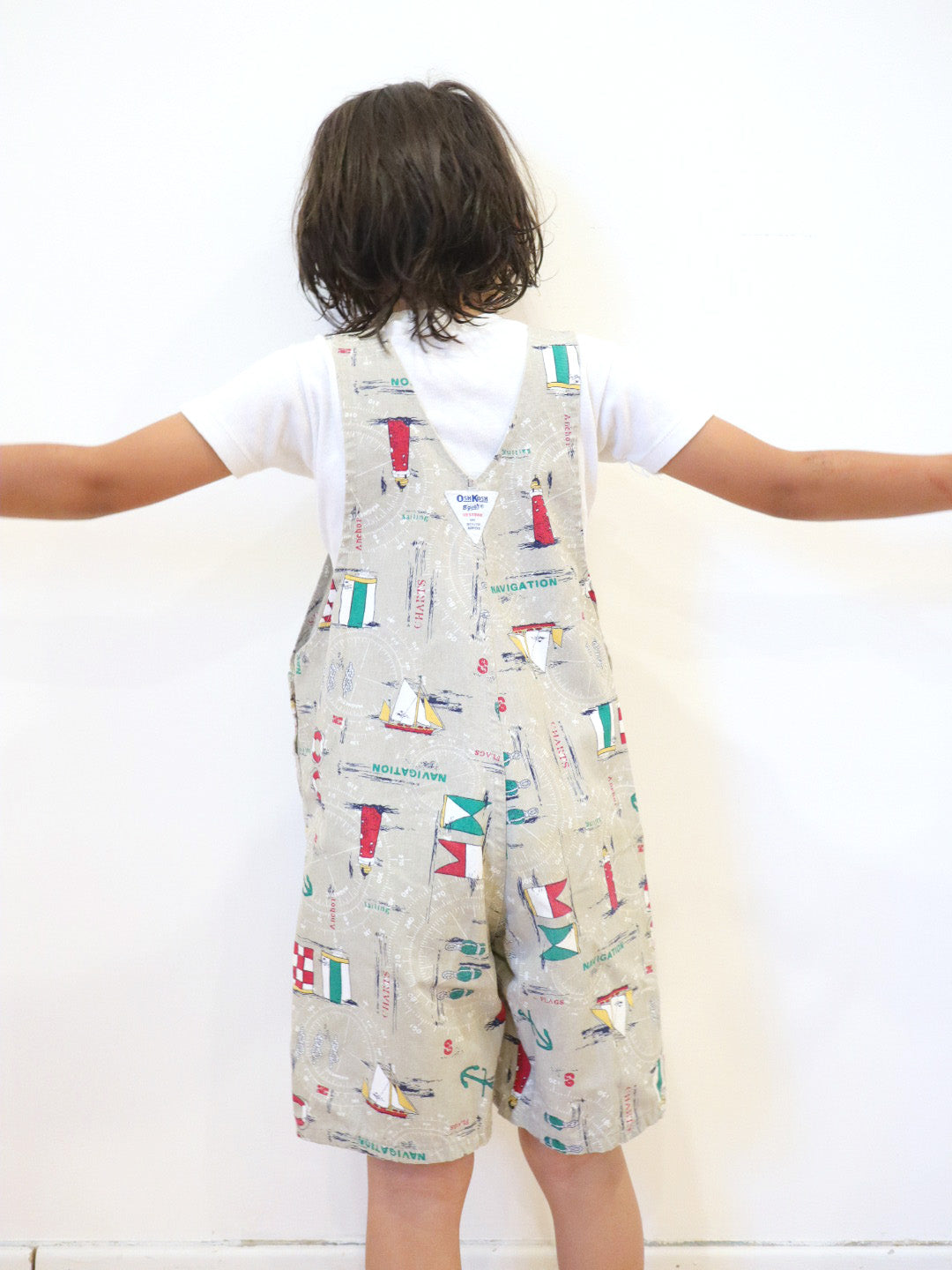 Vintage OSHKOSH Sailboat Printed Short Overall / 6Y+