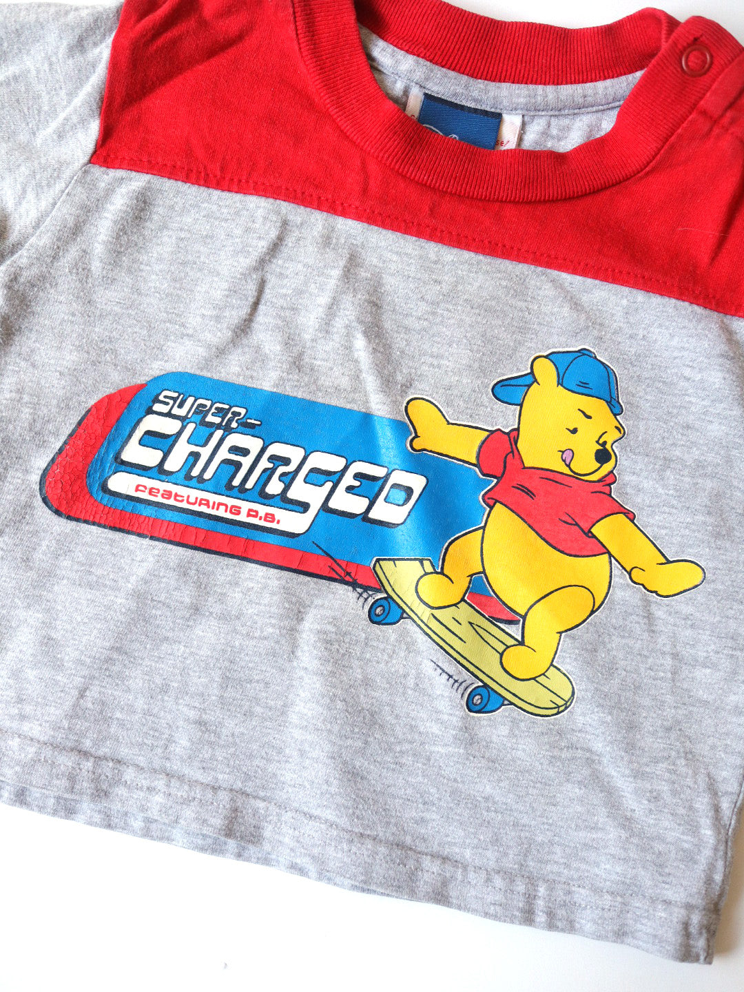 Vintage Winnie the Pooh Skateboard Baby T-Shirt / 12-18M