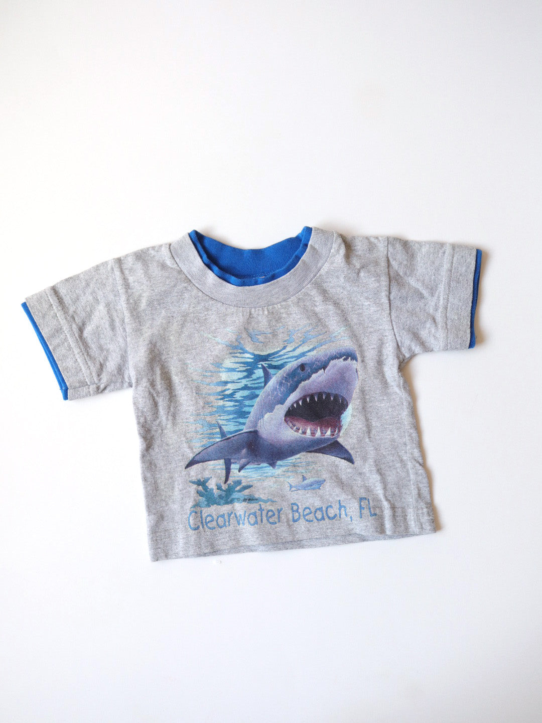 Vintage Retro Shark Print T-Shirt / 12M