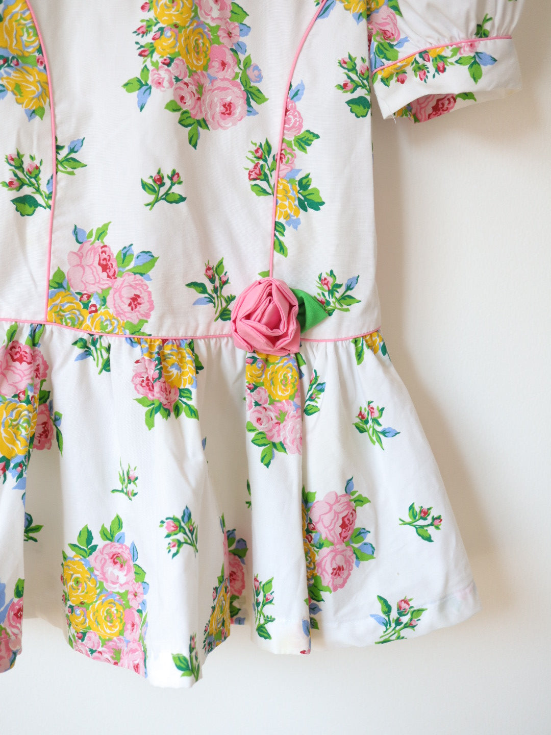 Vintage White Pink Rose Print Puff Sleeves Dress / 5Y