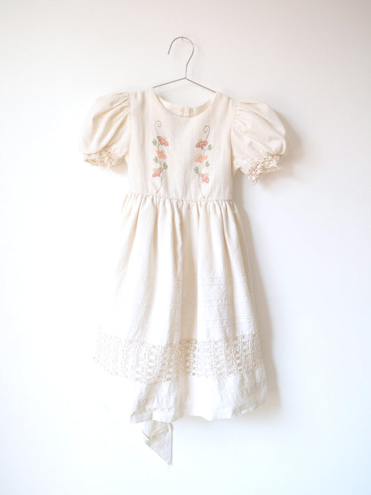 Vintage White Cotton Laced Puff Sleeves Ceremony Dress / 5-7Y