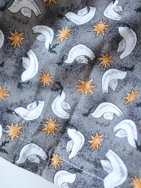 Vintage "Peace" Dove Bird Print Cotton Dress / 6-8Y