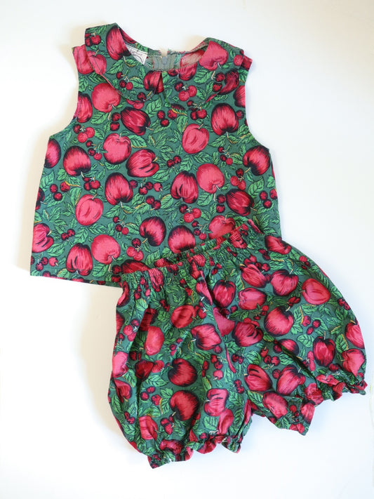 Vintage Apple Print Top & Shorts Outfit SET / 2Y